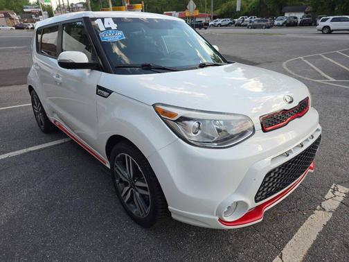 Clear White 2014 Kia Soul +