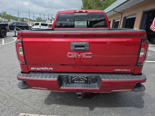 2018 GMC Sierra 1500 Denali