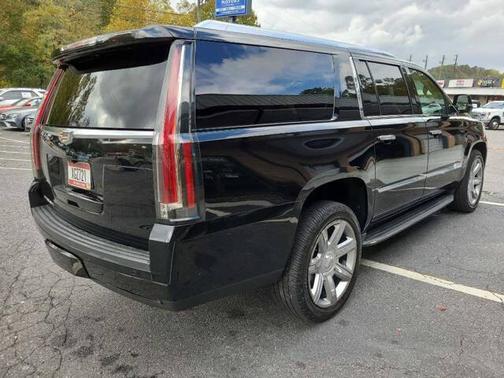 2020 Cadillac Escalade ESV Premium Luxury