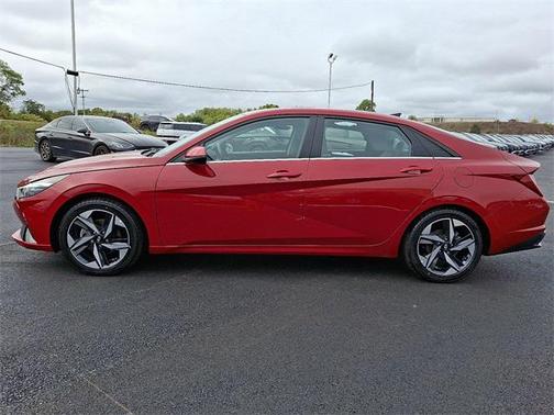 2023 Hyundai ELANTRA HEV Limited