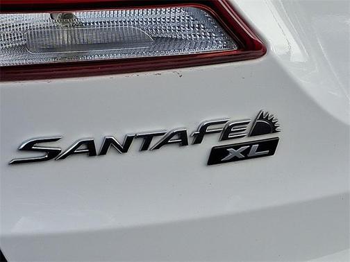 2019 Hyundai Santa Fe XL SE