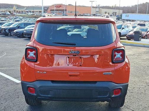 Omaha Orange Clearcoat 2020 Jeep Renegade Latitude