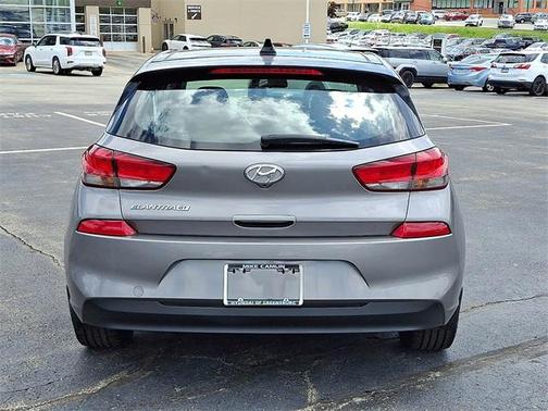 2020 Hyundai Elantra GT Base