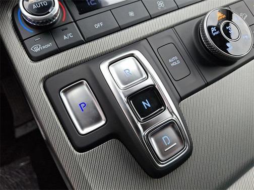 2025 Hyundai PALISADE SE