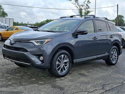 2018 Toyota RAV4 Hybrid XLE