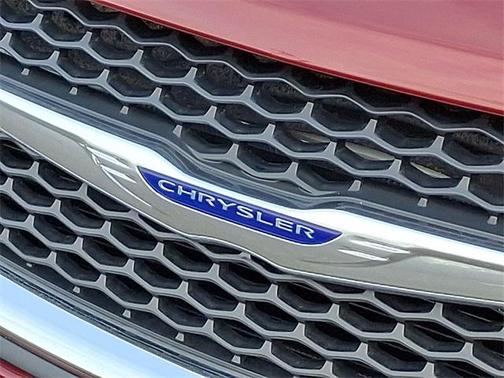 2018 Chrysler Pacifica Touring-L