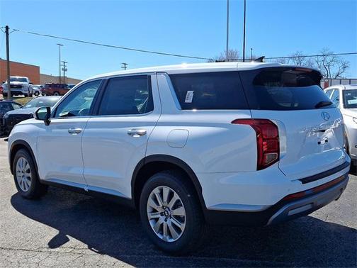 2025 Hyundai PALISADE SE