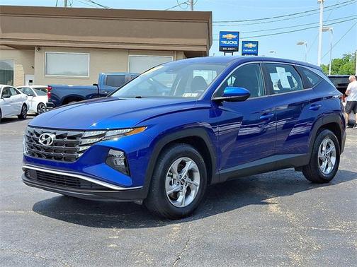 2022 Hyundai TUCSON SE
