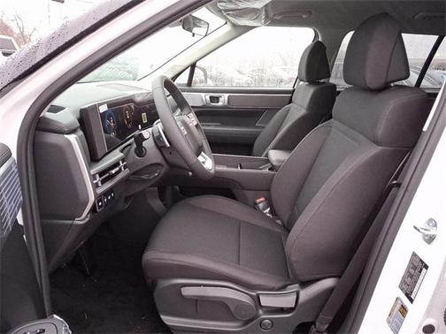 2025 Hyundai SANTA FE SE