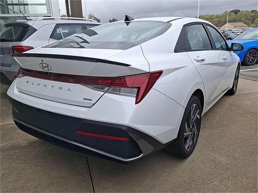 2025 Hyundai ELANTRA HEV Blue