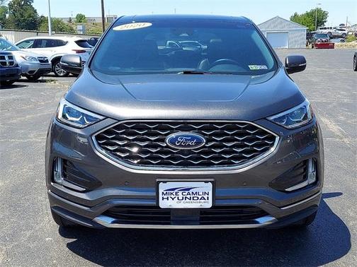Photo 2 of 32 of 2020 Ford Edge Titanium