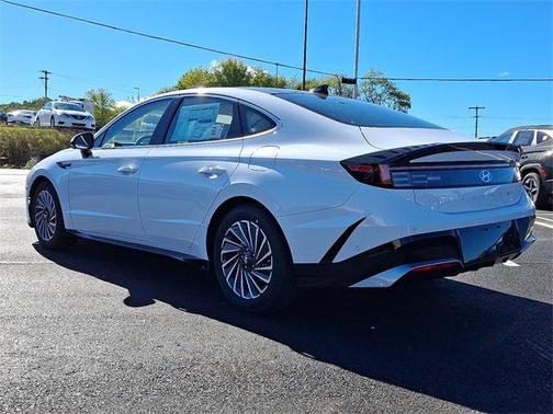 2026 Hyundai SONATA Hybrid Limited