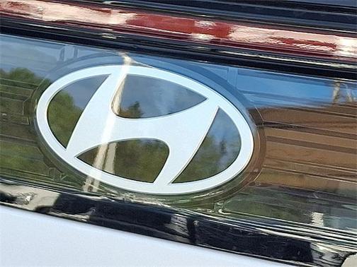 2026 Hyundai SONATA SEL