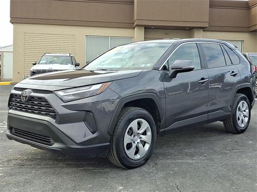 2023 Toyota RAV4 LE