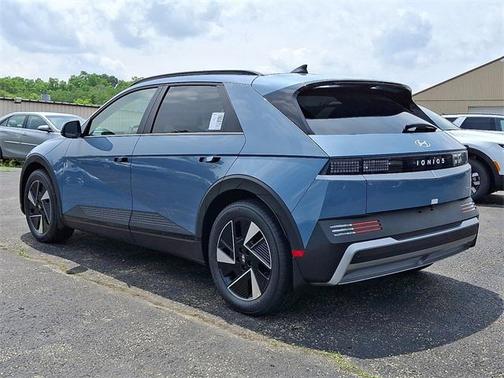 2025 Hyundai IONIQ 5 SEL