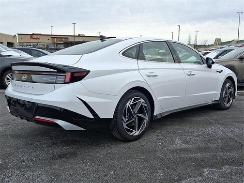 2026 Hyundai SONATA SEL