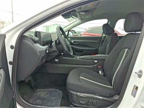 2026 Hyundai SONATA SEL