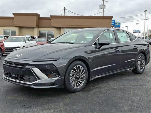 2025 Hyundai SONATA Hybrid Limited