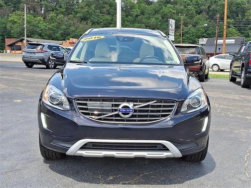2016 Volvo XC60 T6 Platinum