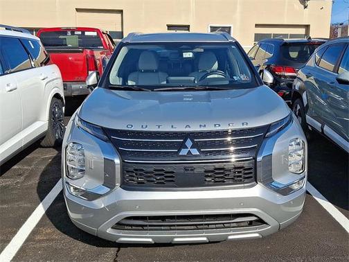 2024 Mitsubishi Outlander SEL