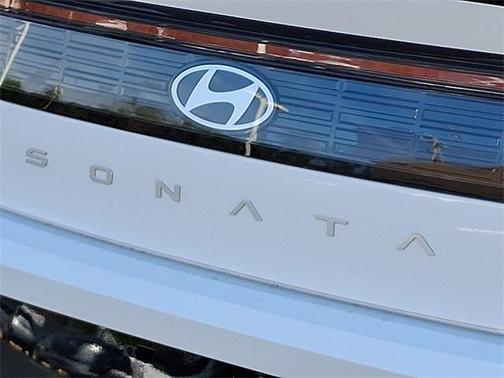 2026 Hyundai SONATA SEL