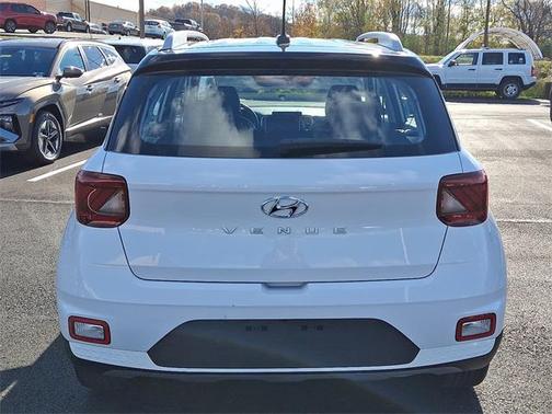 2023 Hyundai VENUE Limited