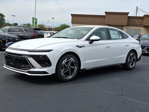2026 Hyundai SONATA SEL