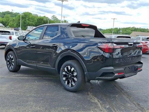 2025 Hyundai SANTA CRUZ SE
