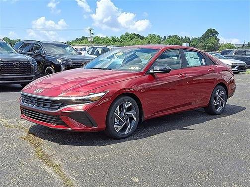 2025 Hyundai ELANTRA Sport