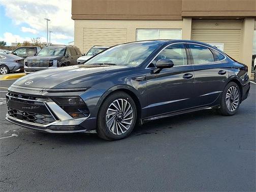 2025 Hyundai SONATA Hybrid Limited