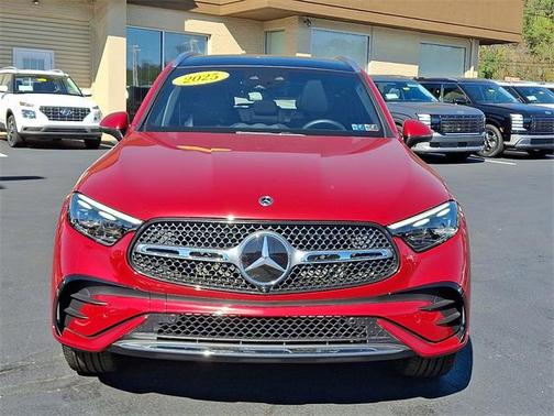 2025 Mercedes-Benz GLC 300 4MATIC