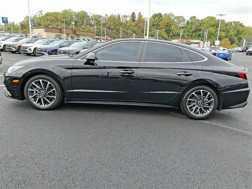 2021 Hyundai SONATA Limited