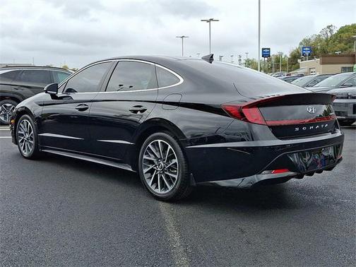 2021 Hyundai SONATA Limited