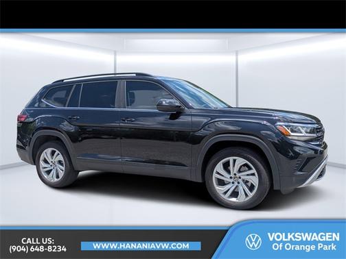 2023 Volkswagen Atlas 2.0T SE w/ Technology