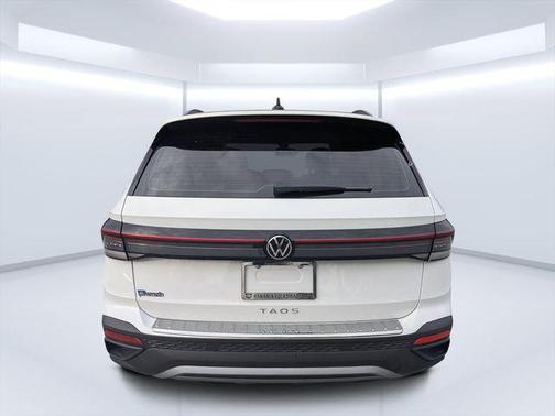 Pure White 2026 Volkswagen Taos S