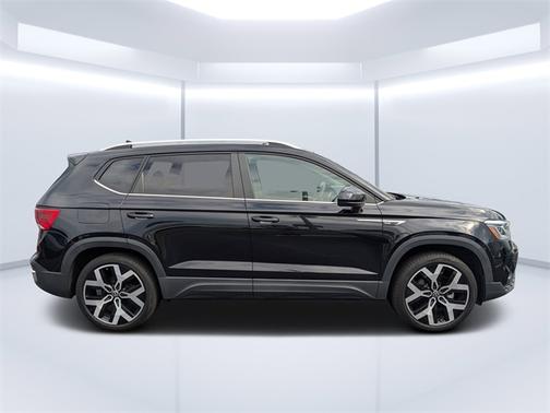 2023 Volkswagen Taos 1.5T SEL