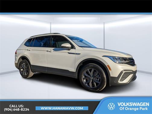2023 Volkswagen Tiguan 2.0T SE