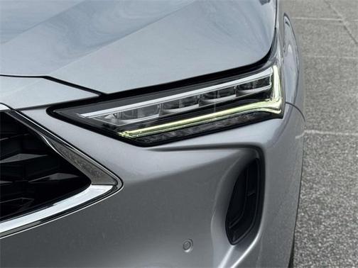 2022 Acura MDX Advance