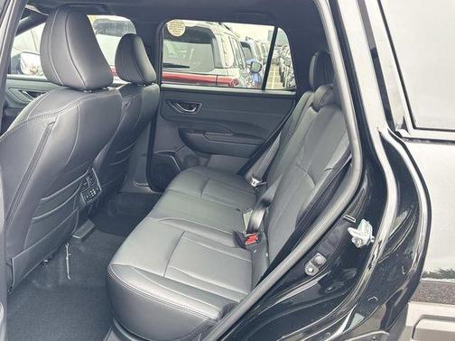 Crystal Black Silica 2026 Subaru Outback Touring