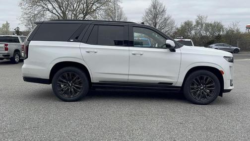 Crystal White Tri-Coat 2022 Cadillac Escalade Sport