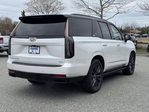 Crystal White Tri-Coat 2022 Cadillac Escalade Sport
