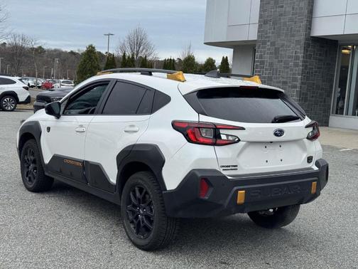 Crystal White Pearl 2024 Subaru Crosstrek Wilderness
