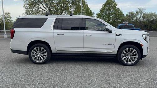 White Frost Tri-Coat 2021 GMC Yukon XL Denali