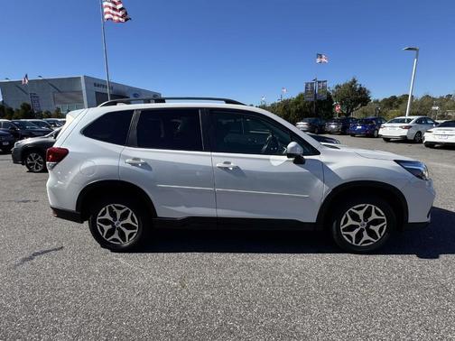 2020 Subaru Forester Premium