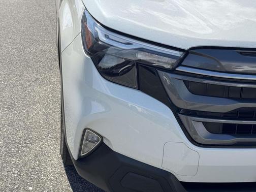 Crystal White Pearl 2025 Subaru Forester Hybrid