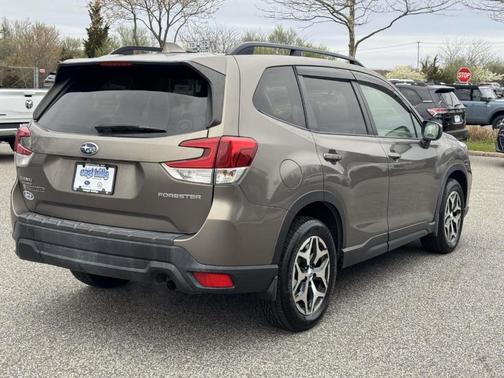 Sepia Bronze Metallic 2019 Subaru Forester Premium