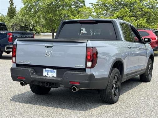 2022 Honda Ridgeline Black Edition