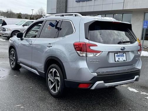 2023 Subaru Forester Touring