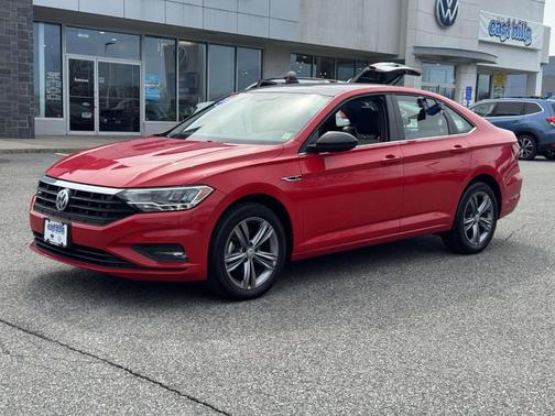 Tornado Red 2019 Volkswagen Jetta 1.4T R-Line