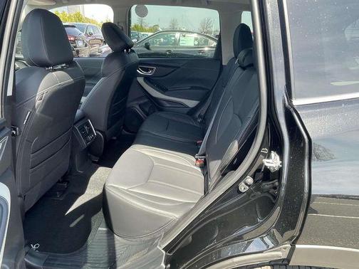 Crystal Black Silica 2023 Subaru Forester Limited